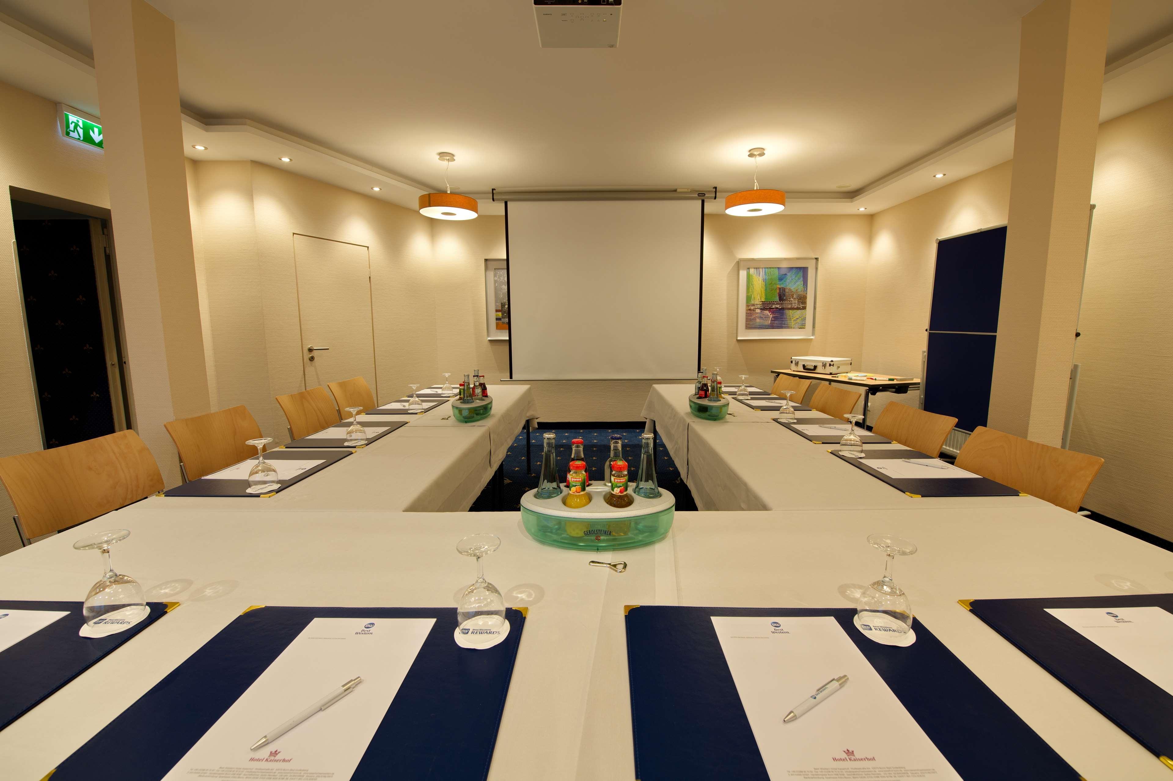 Best Western Hotel Kaiserhof Бон Екстериор снимка