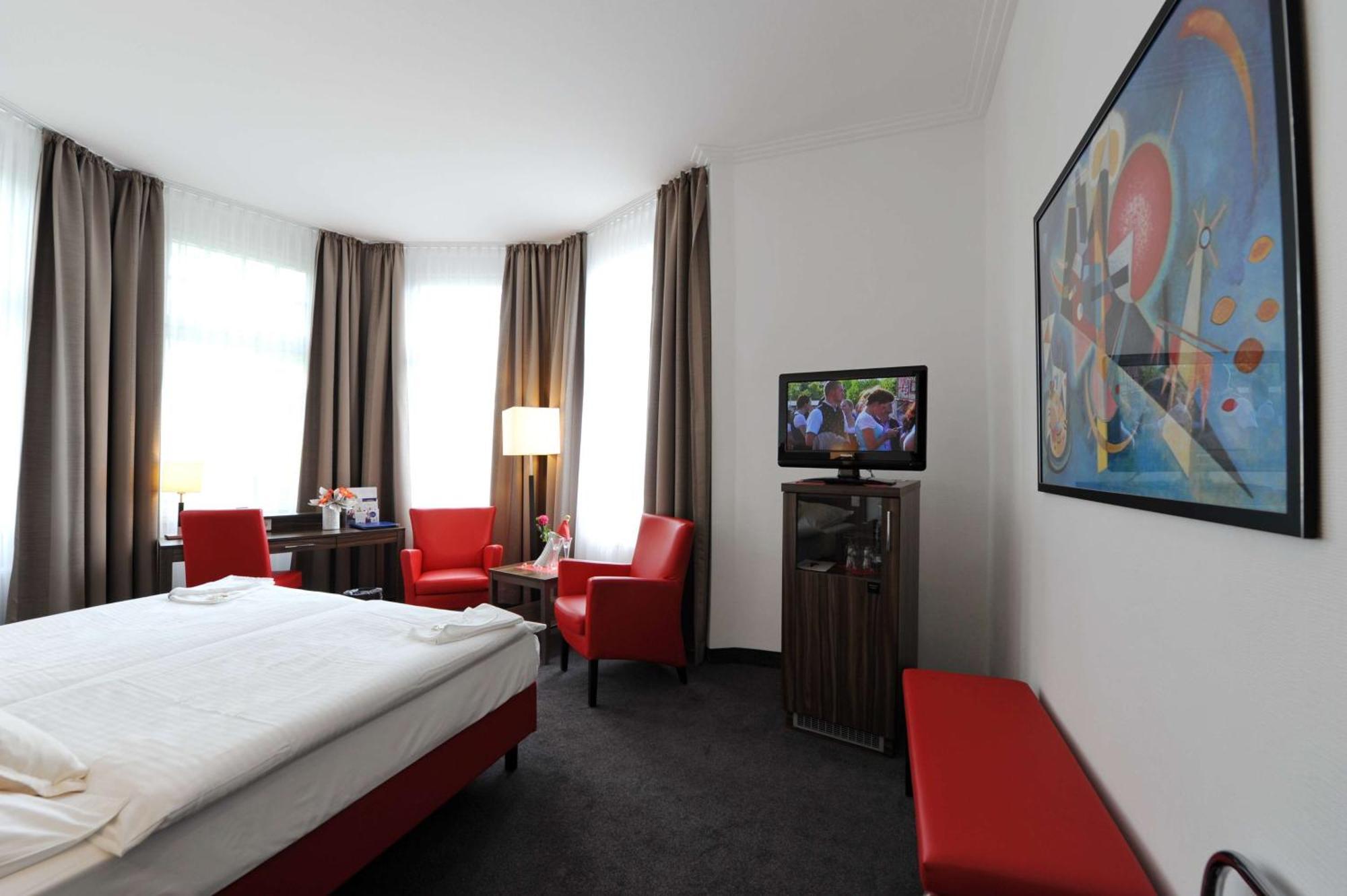 Best Western Hotel Kaiserhof Бон Екстериор снимка