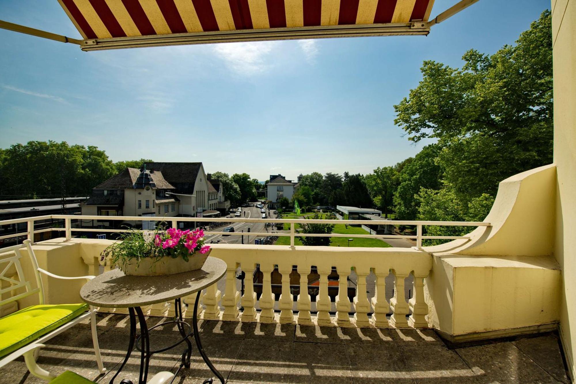 Best Western Hotel Kaiserhof Бон Екстериор снимка