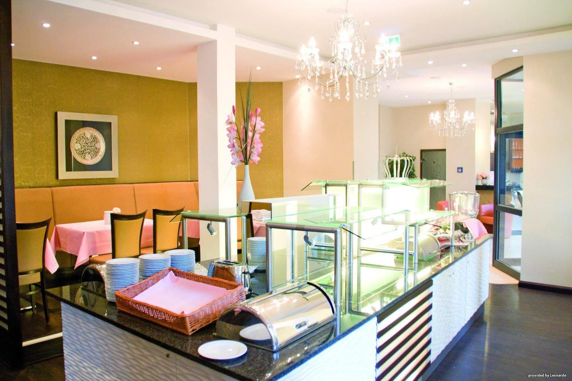 Best Western Hotel Kaiserhof Бон Ресторант снимка