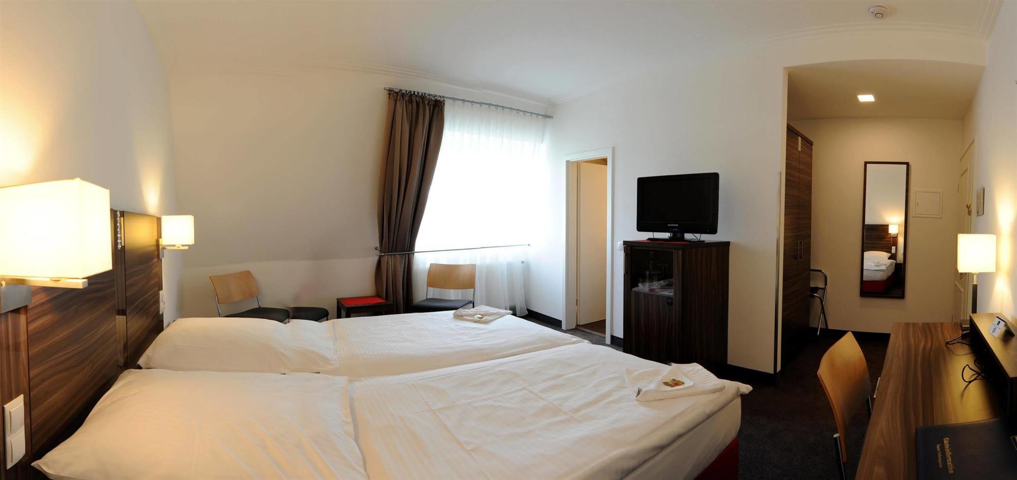Best Western Hotel Kaiserhof Бон Екстериор снимка