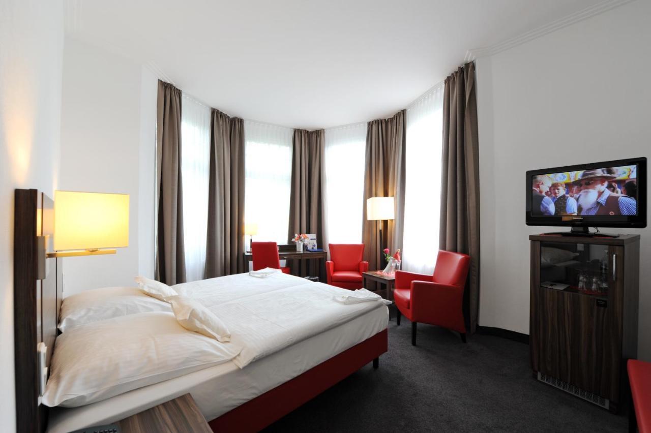 Best Western Hotel Kaiserhof Бон Екстериор снимка